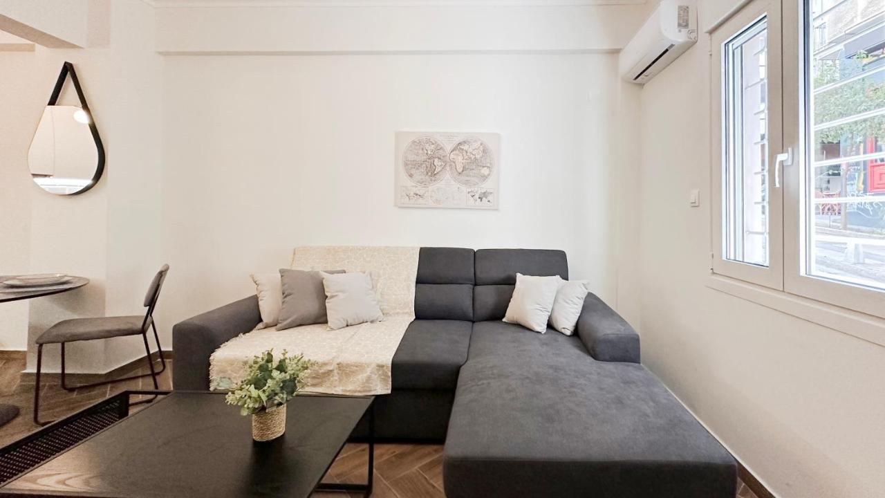 Ferienwohnung Valtetsiou Central 50Sqm Apt In Athen Exterior foto