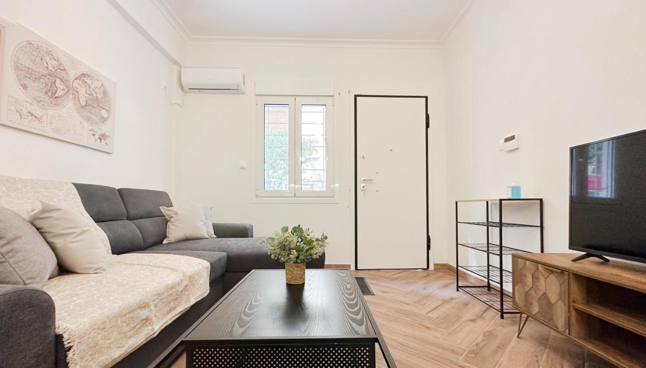 Ferienwohnung Valtetsiou Central 50Sqm Apt In Athen Exterior foto