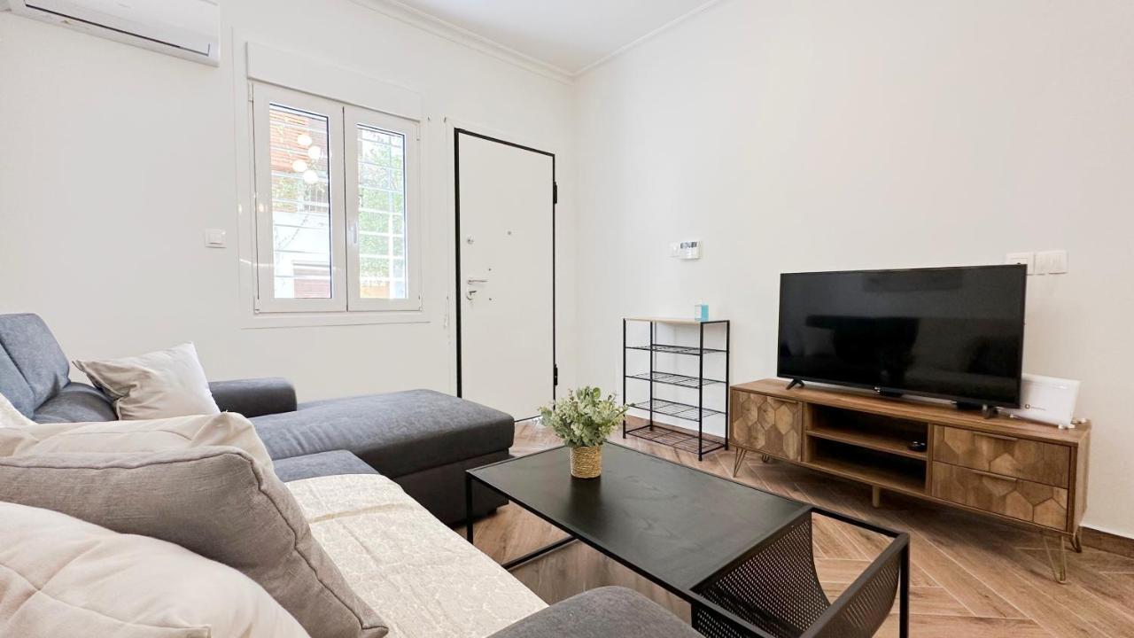 Ferienwohnung Valtetsiou Central 50Sqm Apt In Athen Exterior foto