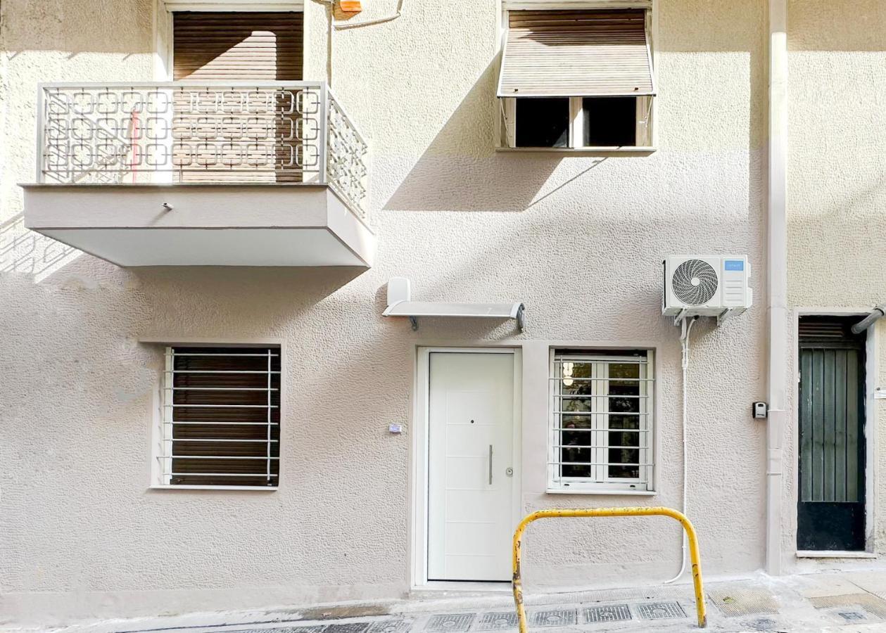 Ferienwohnung Valtetsiou Central 50Sqm Apt In Athen Exterior foto