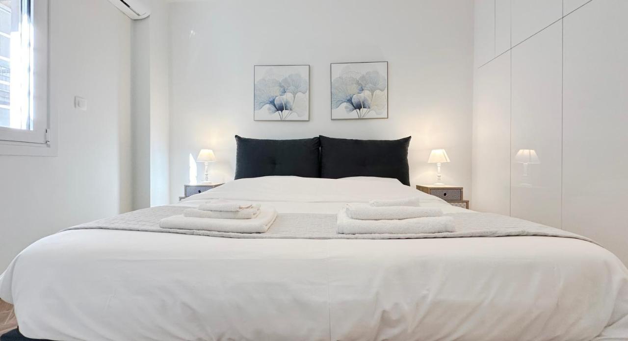 Ferienwohnung Valtetsiou Central 50Sqm Apt In Athen Exterior foto
